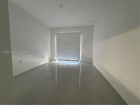 1159 NW 1st St, Florida City FL 33034