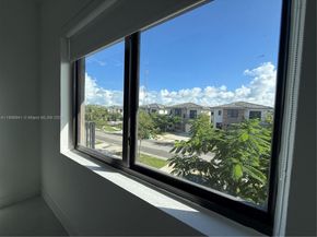 1159 NW 1st St, Florida City FL 33034