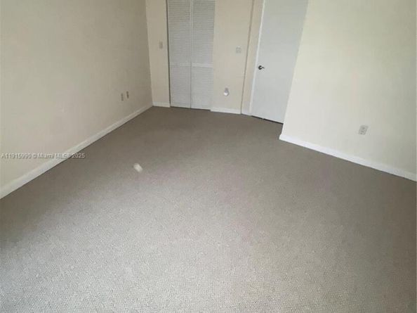 19501 W Country Club Dr PH06, Aventura FL 33180