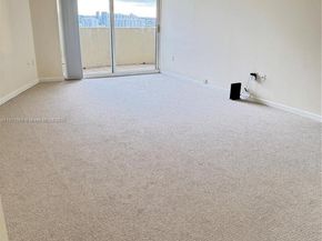 19501 W Country Club Dr PH06, Aventura FL 33180