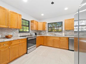 638 NE 141st St, North Miami FL 33161