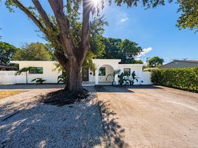 638 NE 141st St, North Miami FL 33161