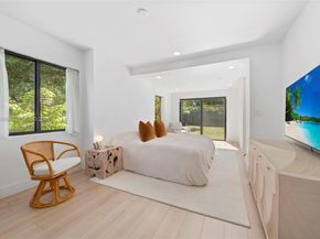 638 NE 141st St, North Miami FL 33161