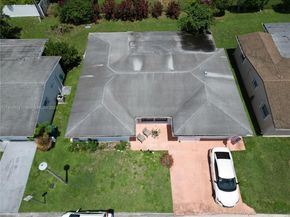 1090 NW 66th Ter, Margate FL 33063