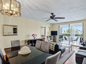2871 Somerset Dr 212, Lauderdale Lakes FL 33311