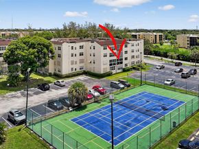 2871 Somerset Dr 212, Lauderdale Lakes FL 33311