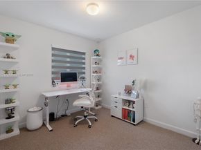 413 NW 12th Pl, Florida City FL 33034