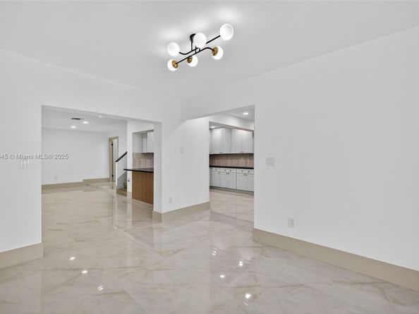 10864 SW 141st Ln, Miami FL 33176