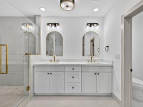 10864 SW 141st Ln, Miami FL 33176