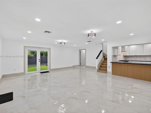 10864 SW 141st Ln, Miami FL 33176