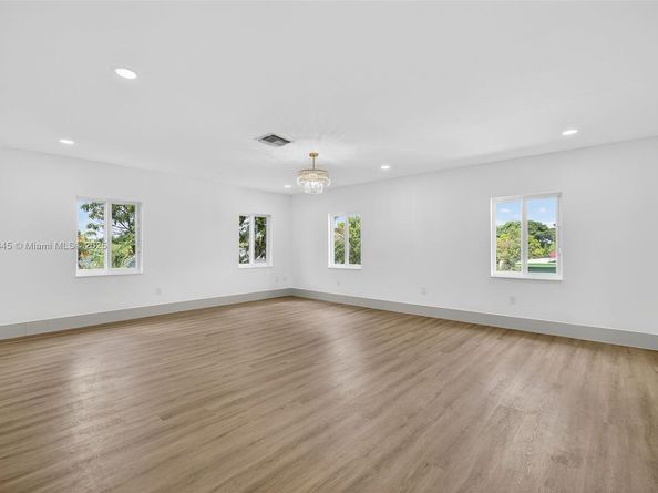 10864 SW 141st Ln, Miami FL 33176