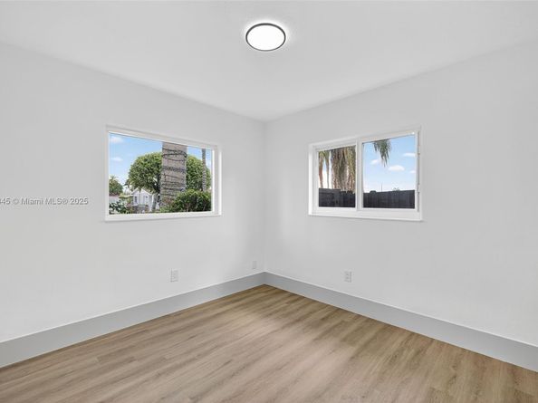 10864 SW 141st Ln, Miami FL 33176