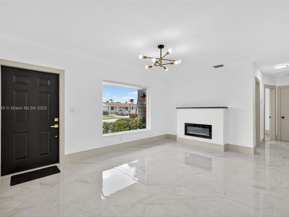 10864 SW 141st Ln, Miami FL 33176