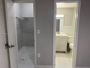 4300 SW 67th Ave 21, Miami FL 33155