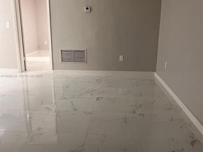 4300 SW 67th Ave 21, Miami FL 33155