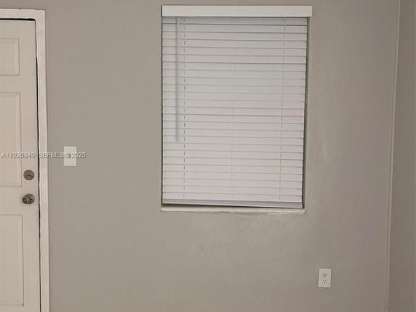 4300 SW 67th Ave 21, Miami FL 33155