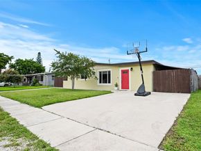 5641 SW 37th Ct, Davie FL 33314