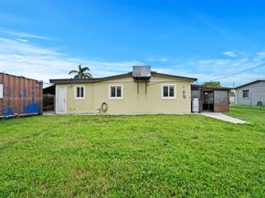 5641 SW 37th Ct, Davie FL 33314