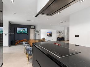 63 SW 31st Rd, Miami FL 33129