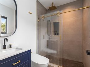 63 SW 31st Rd, Miami FL 33129