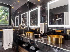 63 SW 31st Rd, Miami FL 33129