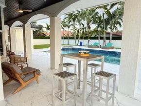 11390 SW 30th St, Miami FL 33165
