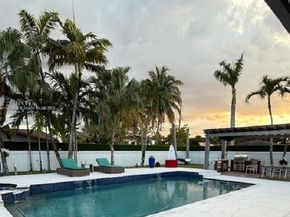 11390 SW 30th St, Miami FL 33165
