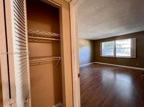 Undisclosed Address #A12000260, Lauderhill FL 33319