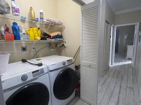 3134 NE 3rd Dr, Homestead FL 33033