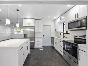 6712 Arbor Dr, Miramar FL 33023