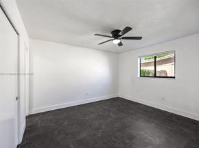 6712 Arbor Dr, Miramar FL 33023