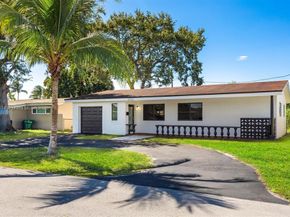 6712 Arbor Dr, Miramar FL 33023