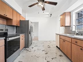 16025 NW 29th Ave, Miami Gardens FL 33054