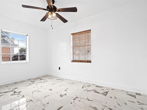 16025 NW 29th Ave, Miami Gardens FL 33054