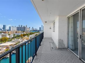 3545 NE 166th St 1004, North Miami Beach FL 33160