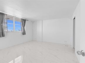 3545 NE 166th St 1004, North Miami Beach FL 33160