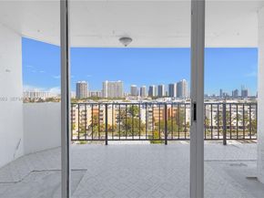 3545 NE 166th St 1004, North Miami Beach FL 33160