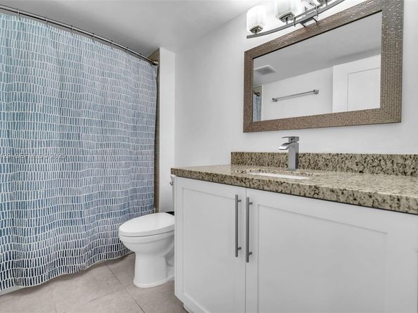 701 SW 142nd Ave 414S, Pembroke Pines FL 33027