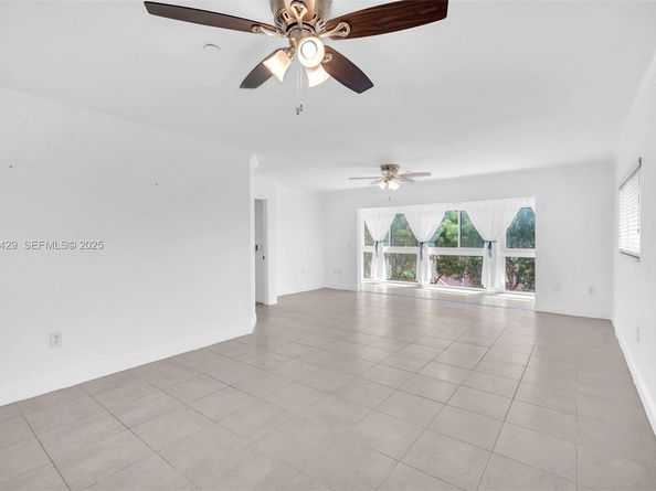 701 SW 142nd Ave 414S, Pembroke Pines FL 33027