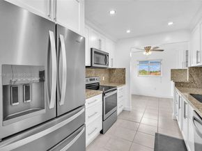 701 SW 142nd Ave 414S, Pembroke Pines FL 33027