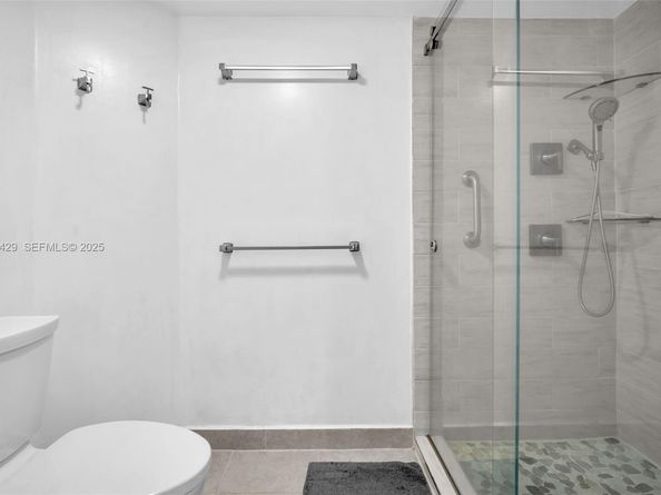 701 SW 142nd Ave 414S, Pembroke Pines FL 33027