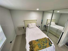 8205 SW 12th Pl, North Lauderdale FL 33068