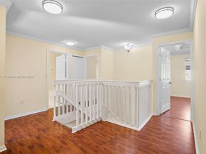 239 Mahogany Ter, Davie FL 33325