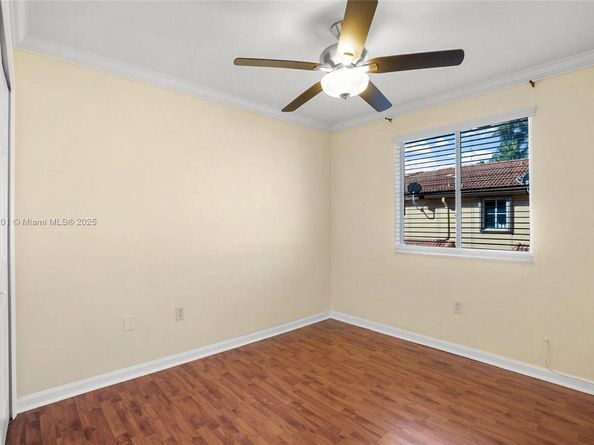 239 Mahogany Ter, Davie FL 33325