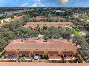 239 Mahogany Ter, Davie FL 33325