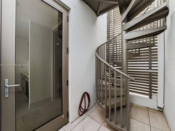 515 Valencia Ave 1201, Coral Gables FL 33134