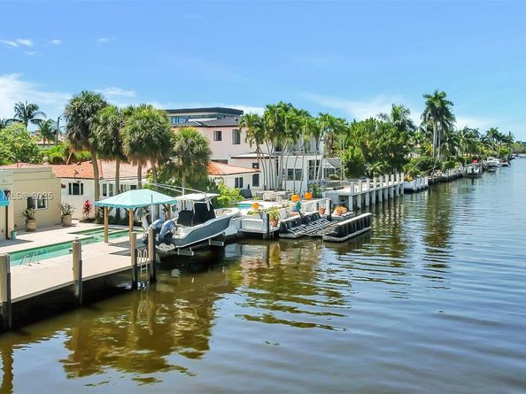 325 Bontona Ave, Fort Lauderdale FL 33301