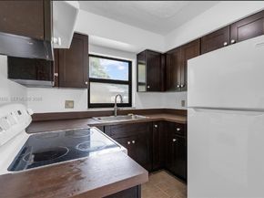 1451 NW 19th St, Fort Lauderdale FL 33311