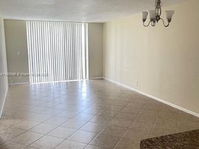 3150 W Rolling Hills Cir 601, Davie FL 33328
