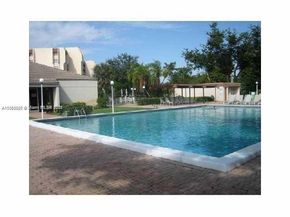 3150 W Rolling Hills Cir 601, Davie FL 33328